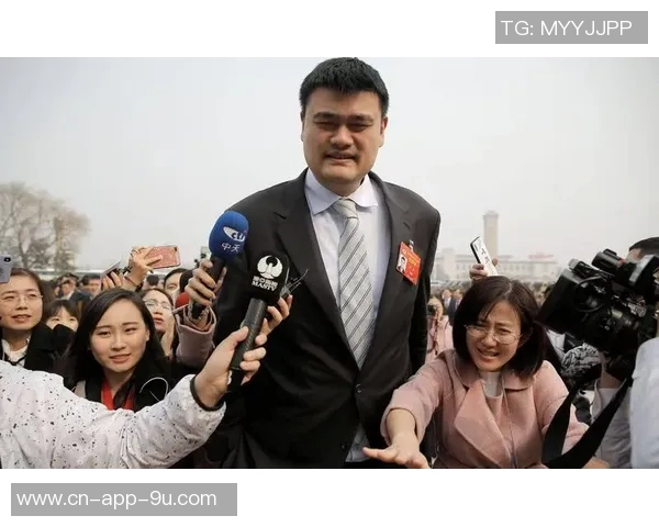 姚明谈新一代成长:倾听内心声音而非父母意见 姚明谈新一代成长:倾听内心声音而非父母意见