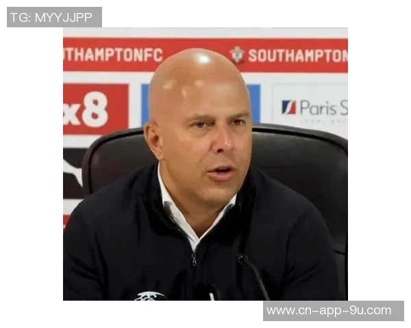 斯洛特分析曼联与对手长传数据并谈萨拉赫状态无忧 斯洛特分析曼联与对手长传数据并谈萨拉赫状态无忧