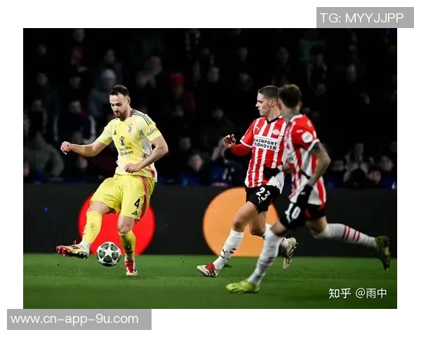 埃因霍温在欧冠赛季中禁区外进球领跑那不勒斯遭遇单场三球重创 埃因霍温在欧冠赛季中禁区外进球领跑那不勒斯遭遇单场三球重创