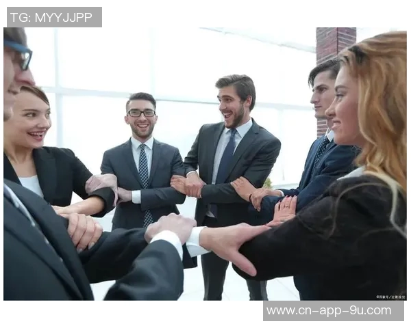 拉拉维亚解析卢卡领导魅力让人自发追随的深厚影响力 拉拉维亚解析卢卡领导魅力让人自发追随的深厚影响力