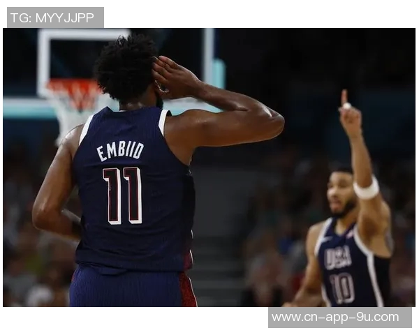 墨菲表现起伏14投仅中6罚球命中率不佳却仍砍下21分10板4助2断 墨菲表现起伏14投仅中6罚球命中率不佳却仍砍下21分10板4助2断