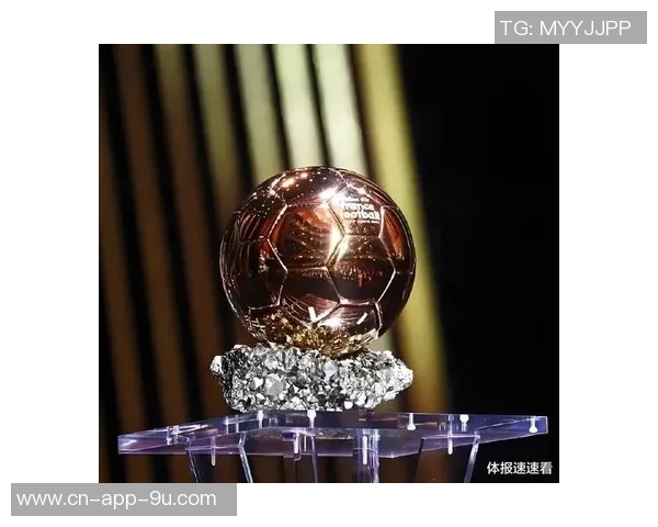 登贝莱伤情未愈仍坚持参加巴黎训练展现斗志 登贝莱伤情未愈仍坚持参加巴黎训练展现斗志