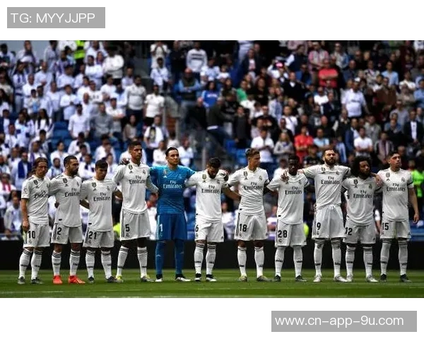 维尼修斯在伯纳乌主场再度获胜状态回暖期待持续表现出色 维尼修斯在伯纳乌主场再度获胜状态回暖期待持续表现出色