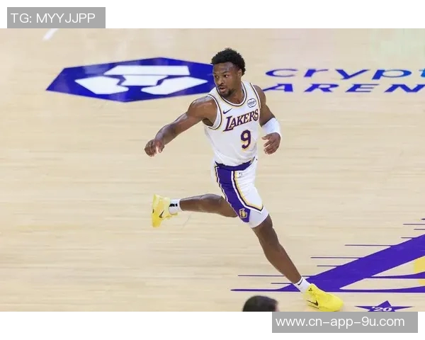 布朗尼盛赞蒂耶罗运动天赋超群认为他是最强运动员之一 布朗尼盛赞蒂耶罗运动天赋超群认为他是最强运动员之一